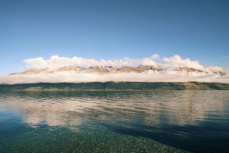 Crystal lake in front of New Zealand Mountainsの写真素材