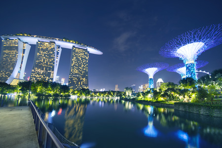 Singapore. November 06, 2017: Amazing landscape of Marina Bay Sands Hotel and Supertree Grove from Gardens by the Bay Singapore at nightのeditorial素材