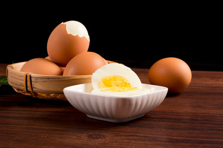 eggs on tableの写真素材