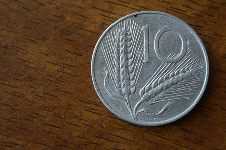 Italian coin - 10 Lire