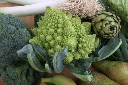 romanesque cauliflower green vegetable as vegan ingredientの写真素材
