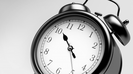 Black Shiny Clock 