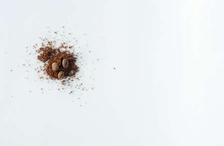 coffee beans isolated on white background from top viewの写真素材