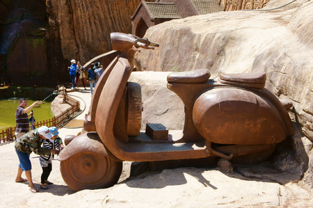 DA LAT, VIET NAM- FEB27: Amazing destination for Vietnam tourism, work of art know as sculpture  tunnel from clay, crowd of traveller traveling architecture work in forest, Dalat, Vietnam, Feb27, 2015のeditorial素材