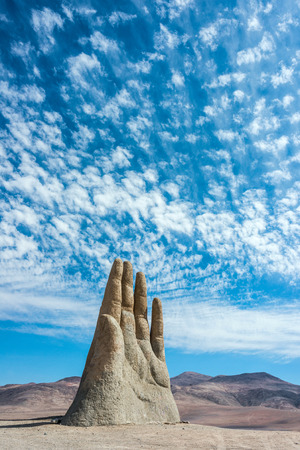 The Mano de Desierto is a large-scale sculpture of a hand located in the Atacama Desert in Chileのeditorial素材