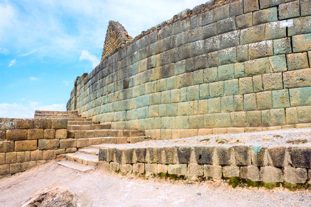 Ingapirca, Inca wall and town, largest known Inca ruins in Ecuadorのeditorial素材