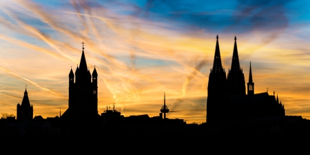 Sunset at the Cologne Cathedralの写真素材