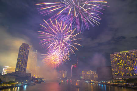 Bangkok, Thailand - 1 January 2020 : Landscape photo of firework for New Year 2020 celebration on Chao Phraya River at IconSiam or Icon Siam Department Store, Bangkok, Thailand.のeditorial素材