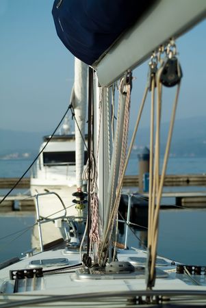 vessel mast DOF on cords