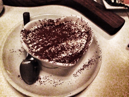 A wonderful dessert that represent how is a relationship taste likeの素材