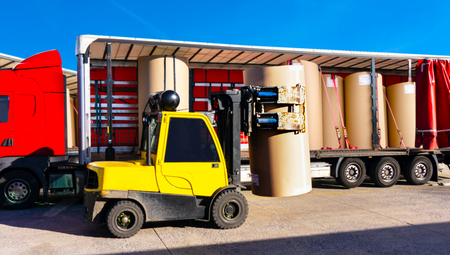 trailer freight. Automated warehouse (paper) with robotic forklift. Loading process.の写真素材