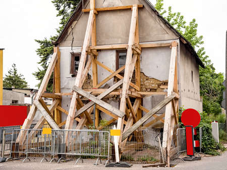 restoration of an old house in Poland, Demolish the building in the city