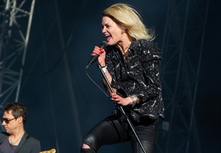 PANENSKY TYNEC, CZECH REPUBLIC - JUNE 30, 2018: Singer Alison Mosshart of The Kills during performance at Aerodrome festival in Panensky Tynec, Czech Republic, June 30, 2018.のeditorial素材