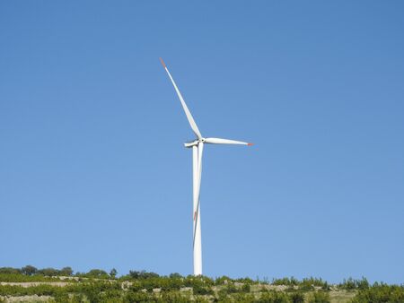 renewable energy source wind turbine