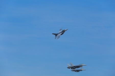 Air Show F-16 Fighting Falconのeditorial素材