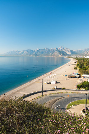 Aerial view of Konyaalti beach and pine-covered coastline at sunrise in Antalyaの写真素材