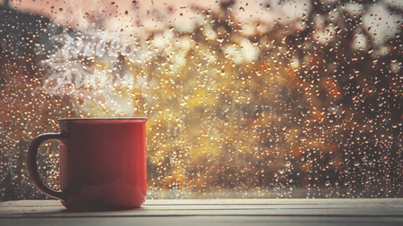 A cup of tea. Hello, autumn. Selective focus Comfortの写真素材