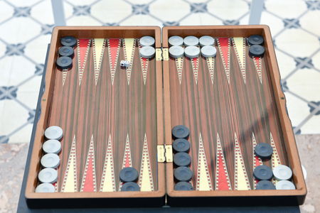 backgammon