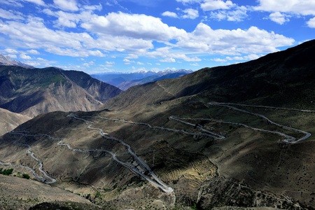 Landscape scenery view of mountain under the clear blues skyの写真素材