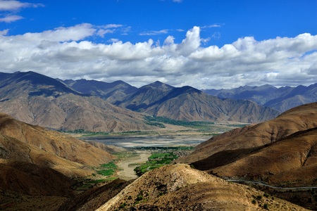 Landscape scenery view of a mountainの写真素材