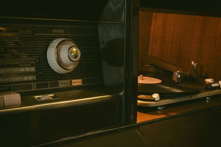 Classic  radio is hard to find. The radio is now digital.Make radio, turntables, collectibles for music lovers in analogのeditorial素材