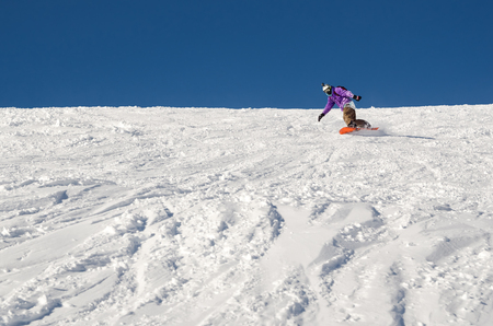 beginner snowboarder manの写真素材