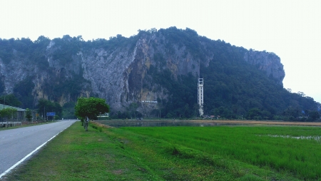 View of Gua Gunung Keriang