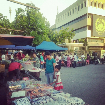 Saturday night market の素材