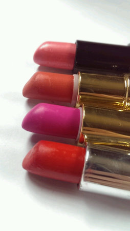 Variety colors of lipsticksの素材