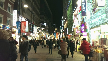 Night shopping at Myeongdong,Koreaの素材