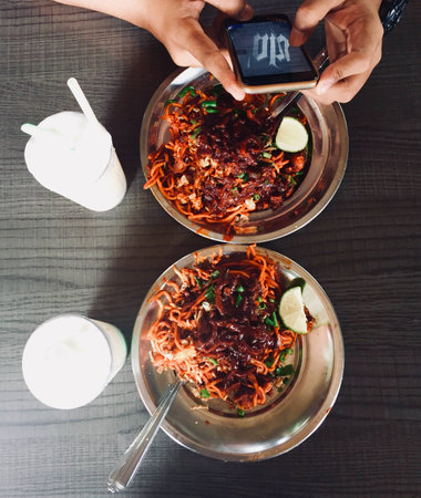 Fried noodle with squid and coconut shakeの素材