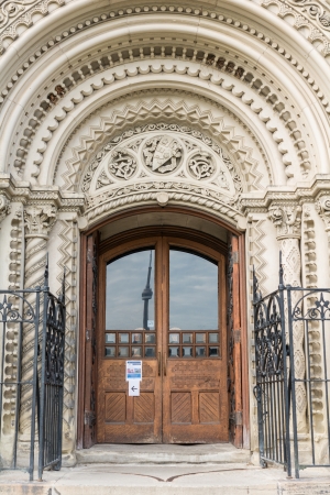 TORONTO, ON, CANADA - OCTOBER 30: Aged main entrance of University College in University of Toronto, in Toronto Canada on October 30, 2013のeditorial素材