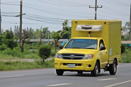 UDONTHANI, THAILAND  MAY 16, 2018:  TRUCK,  a truck is running on highway,  in UDONTHANI province  THAILAND.のeditorial素材