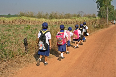 UDONTHANI, THAILAND  November 16, 2017 : Scout, primary scout activity,  while they stay the scout camp at UDONTHANI.のeditorial素材