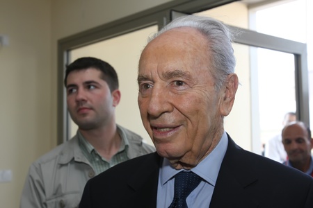 Israel. July 6, 2009. Israeli President Shimon Peres at the opening of an electronic factory with Chinese specialistsのeditorial素材