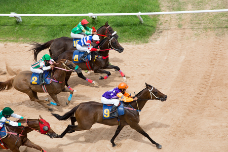 Nakornrajsima , Thailand 18 July 2017 , running horse and jockey on racing outdoor game and run for betのeditorial素材