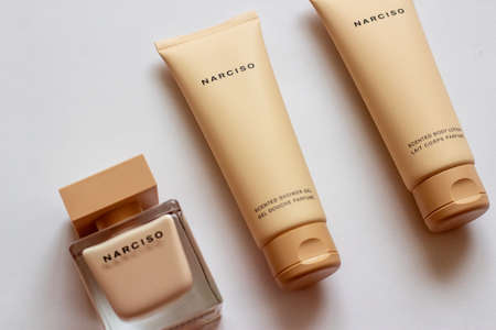 Grodno, Belarus - 05.25.2020: Close-up set of narciso rodriguez poudree eau de Parfum, cream shower gel.のeditorial素材