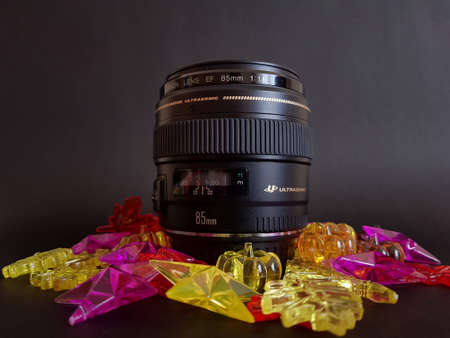 Grodno, Belarus - 07/11/2020: 85mm f / 1.8 USM camera lensのeditorial素材
