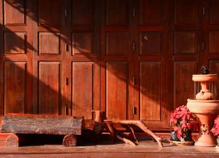  Thai style vintage wooden door with terrace  in Chaingkhan, Thailand の写真素材