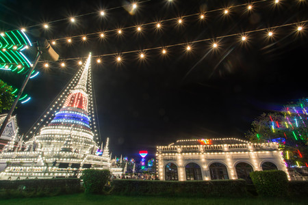 Beautiful lighting at Phra Samut Chedi, Samut Prakan, Thailand.のeditorial素材