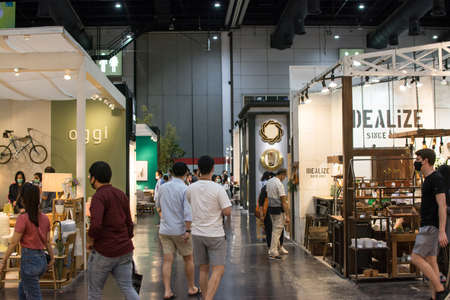 BANGKOK- August 07 ,2020: People  walking in Baanlaesuan  fair midyear 2020 in BITEC   (Bangkok International Trade & Exhibition Centre) Bangna, Thailand.のeditorial素材