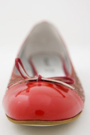 red woman shoe on white backgroundの写真素材