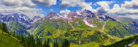 Grossglockner Alpine Road Panoramic view (Grossglockner-Hochalpenstrasse), Austria. High mountains panorama in Austrian Alps.の写真素材