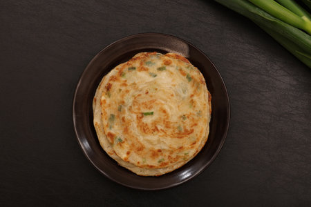 Scallion pancake popular in Taiwanese food stallsの写真素材