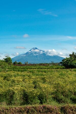 The Beauty Of Mount Merapi Is Seen From A Distanceの写真素材