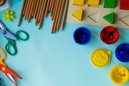 Office and student accessories on a pink. Back to school concept. School, education and learning concept. creativity for kids. Top view colorful background. Flat layの写真素材