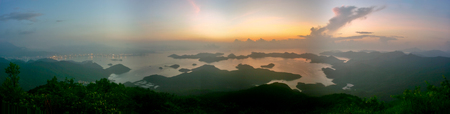 Panorama of Sunrise in Tiu Tang Lung, Hong Kong, Chinaの写真素材