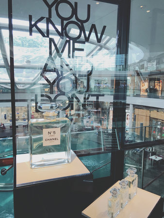Kinkaku perfume shop in Milan