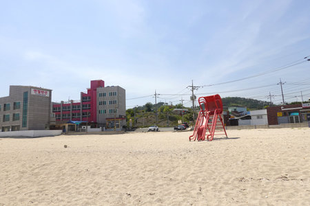 Lifeguard tower on the beach in San Diego, California, USAの写真素材