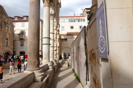 Tourists visit the ancient city of Dubrovnik.の写真素材